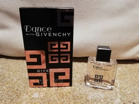 Givenchy Dance with Givenchy 